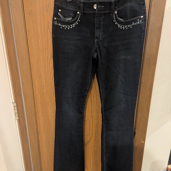 Chicos Platinum Women's Size 00 Reg Boot Cut Denim Dark Wash Stretch Jeans - Picture 1 of 4